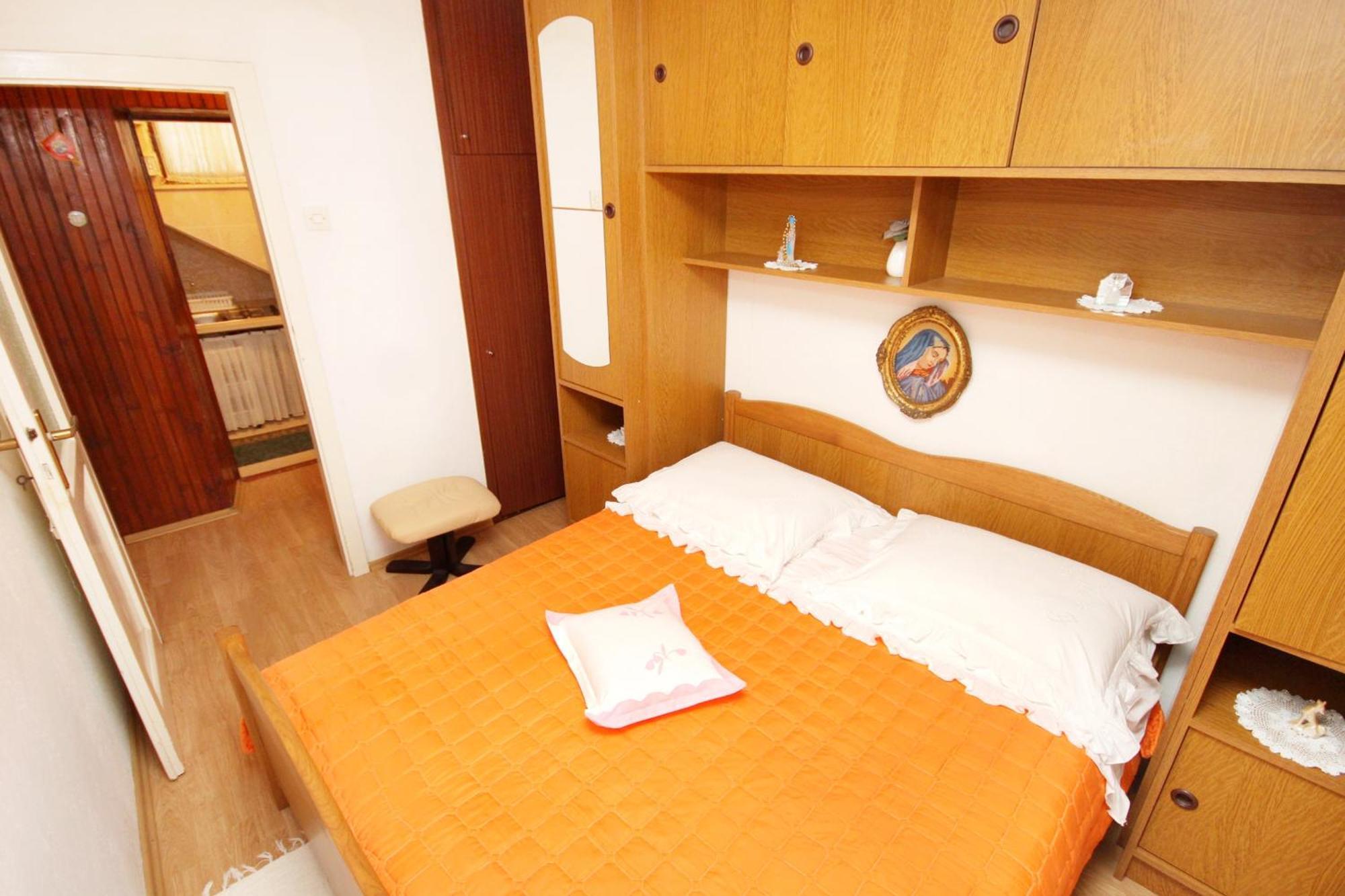 Apartments By The Sea Pucisca, Brac - 770 Phòng bức ảnh